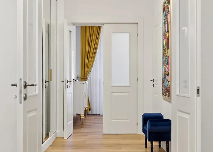 - Rafinament Arhitectural - Blocul Wilson Apartman *