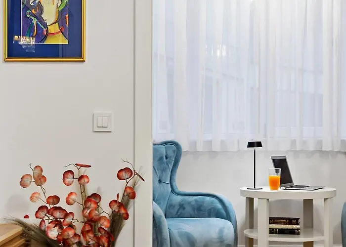 - Rafinament Arhitectural - Blocul Wilson Apartman