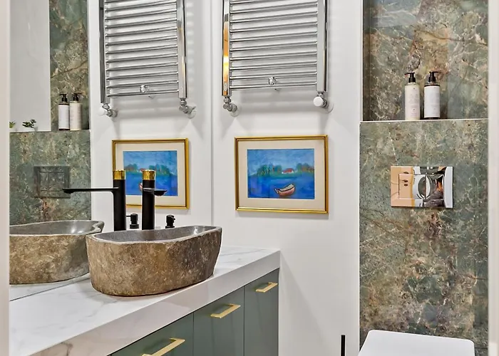 - Rafinament Arhitectural - Blocul Wilson