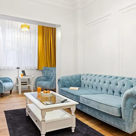 - Rafinament Arhitectural - Blocul Wilson